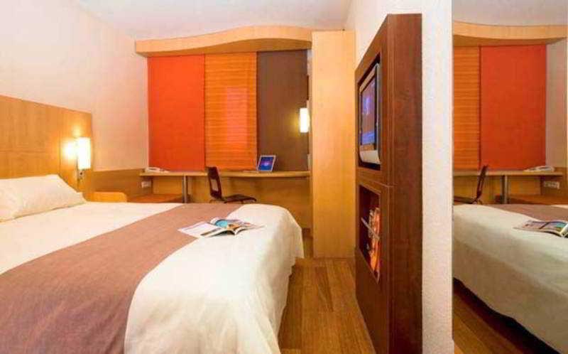 Hotel Ibis Barcelona Mollet 2*
